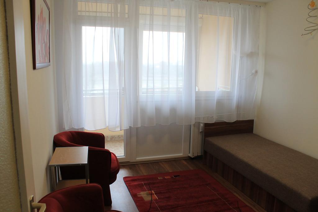 Louis Apartment Budapeste Exterior foto
